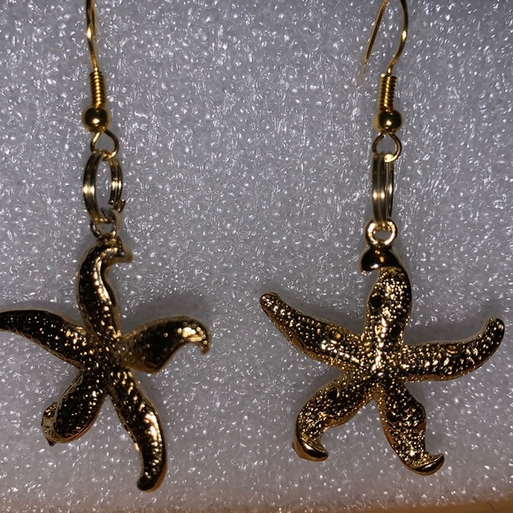 🏝Starfish earrings 🏝 - Picture 1 of 3
